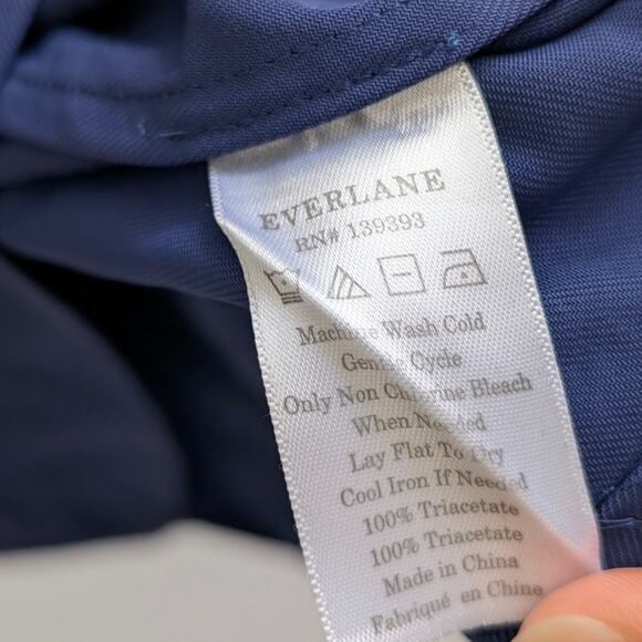 Everlane Women's Round Neck 3/4 Sleeve Top Blouse Back Zip Blue Size 8 - Picture 5 of 6